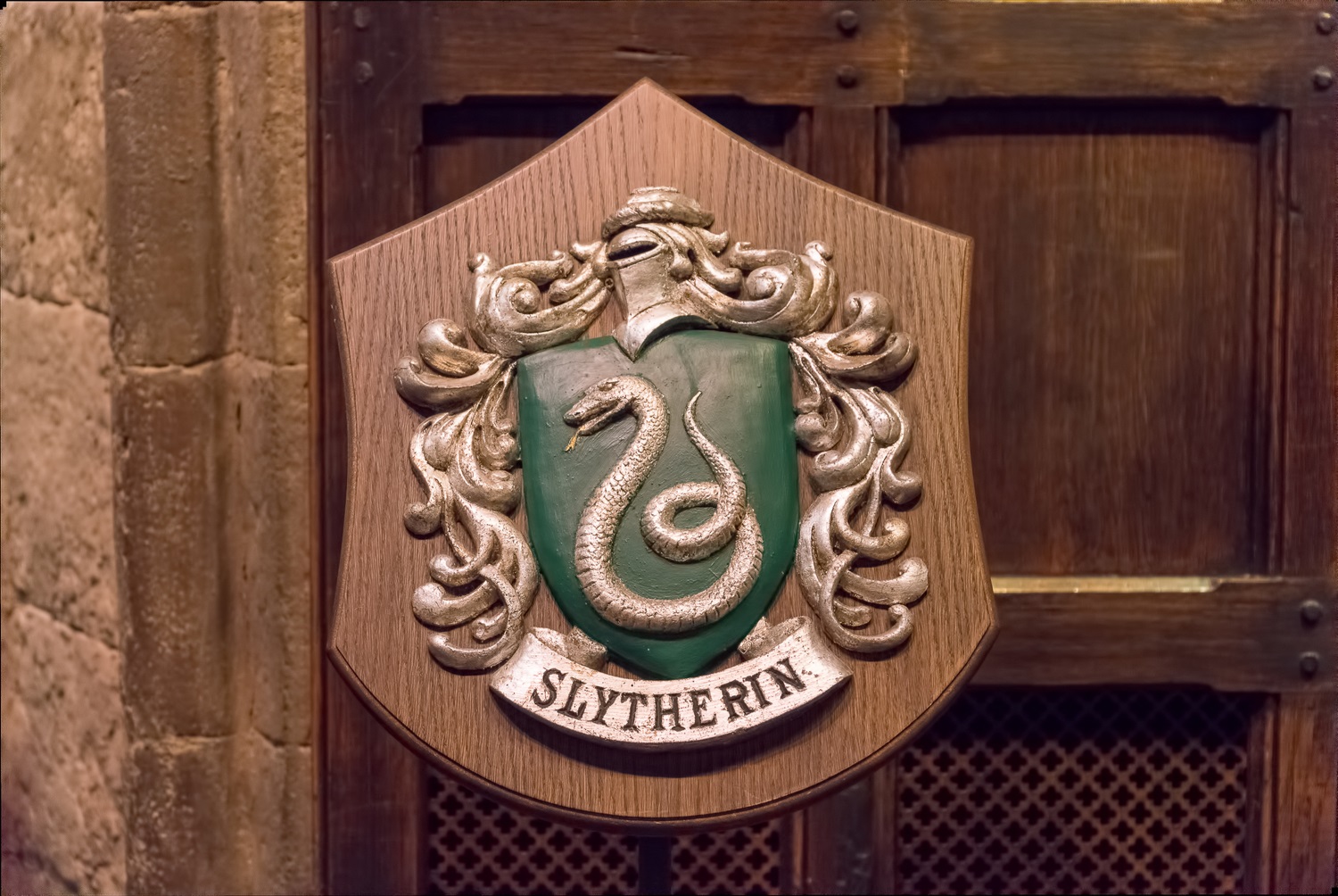 Slytherin Personality Traits Good and Bad - Crest of Slytherin House at the Making of Harry Potter