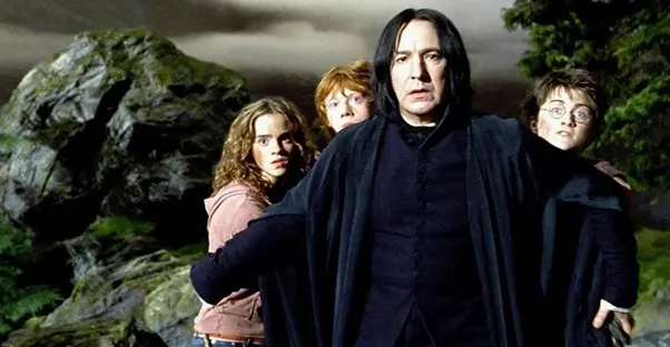 Snape Protecting the Students
