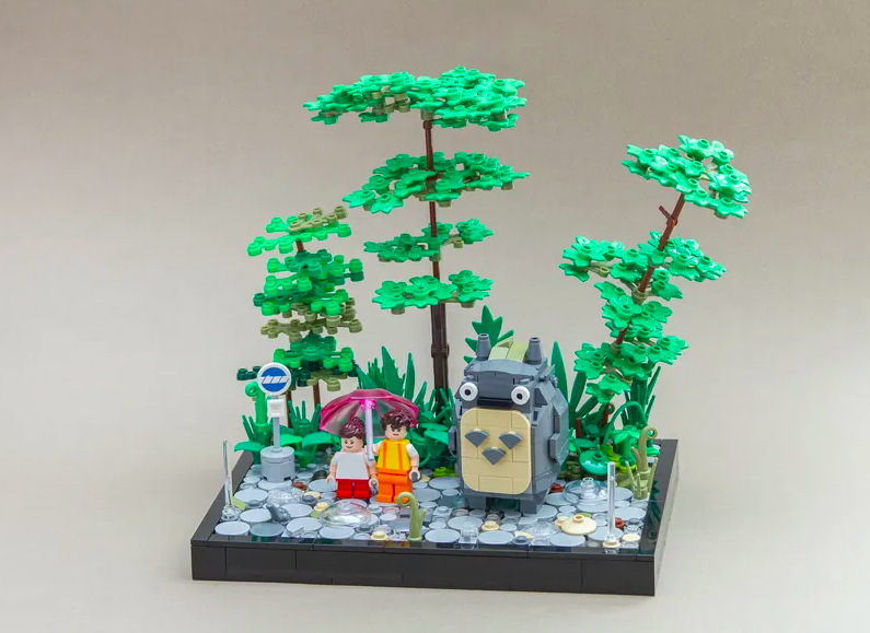 My Neighbor Totoro - LEGO Diorama (52ndStreetBricks)