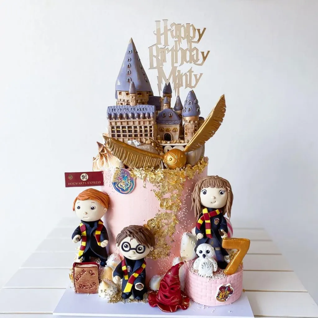 The World of Harry Potter Cake