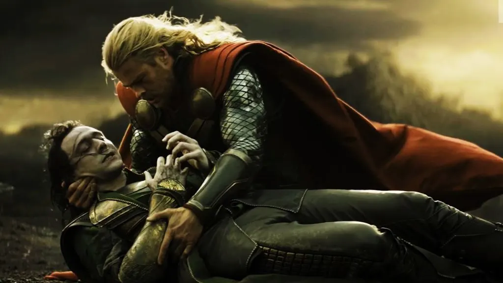 Thor cradles as he lies dying on the world of teh Dark Elves (Thor: The Dark World)